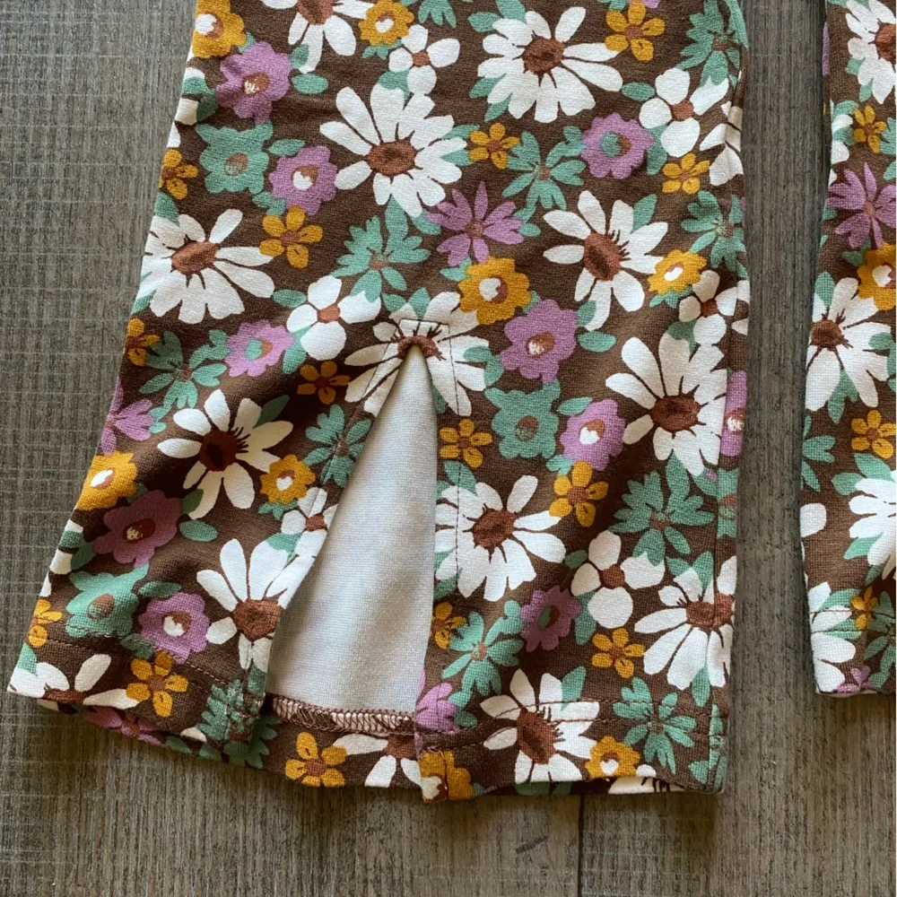 Hollister floral pants - Picture 3 of 7